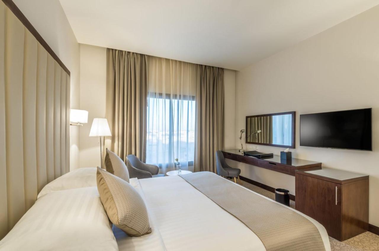 Best Western Plus Al Qurayyat City Center Exterior photo