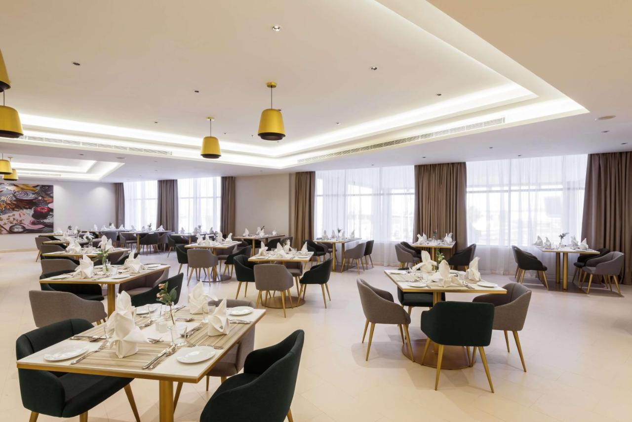 Best Western Plus Al Qurayyat City Center Exterior photo