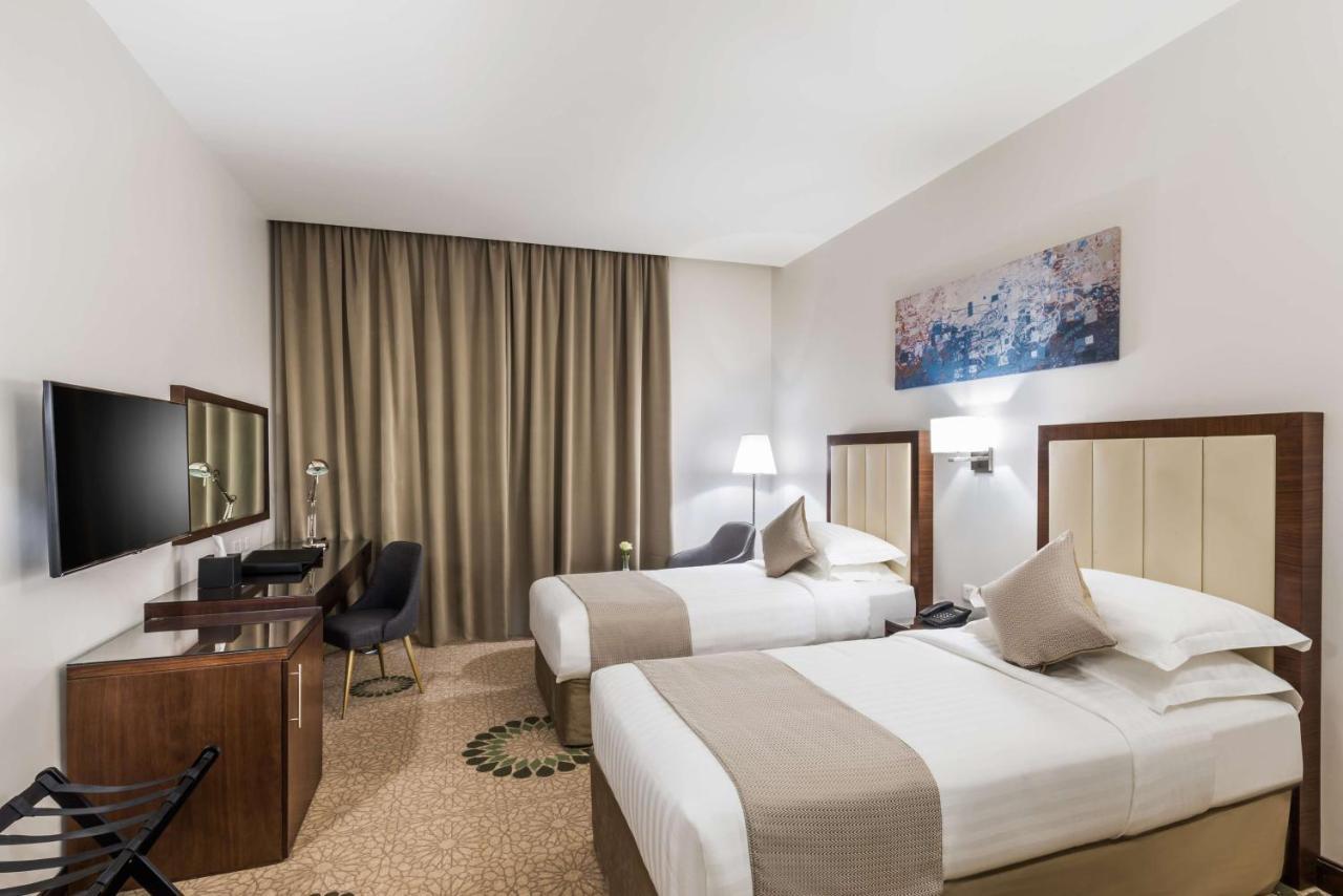 Best Western Plus Al Qurayyat City Center Exterior photo